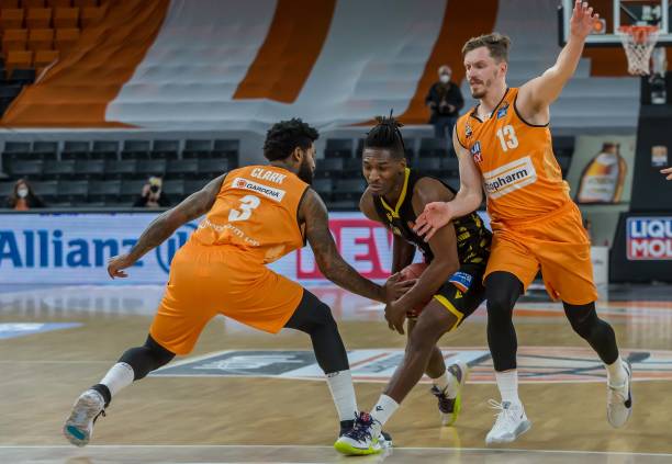 BA赛场上 BA赛场上