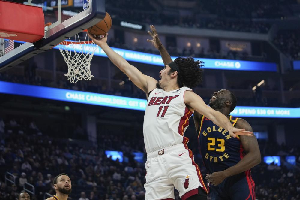 某校学生在 某校学生在